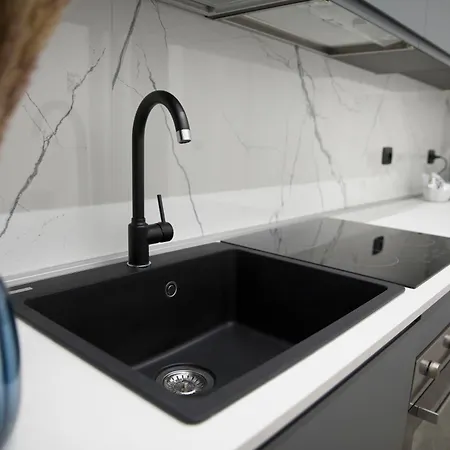 La Dimora Di Adele Centro 펜션 *