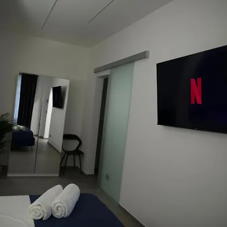 La Dimora Di Adele Centro 펜션 카타니아